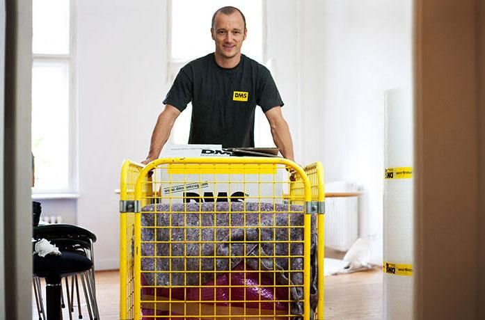 Umzug mit Gitter-Rollbox